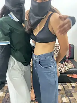 Jaan_jiya - Both girls hold dick