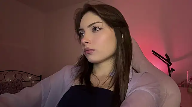 LuxRiuali - Spank my ass 5 times 👋🍑