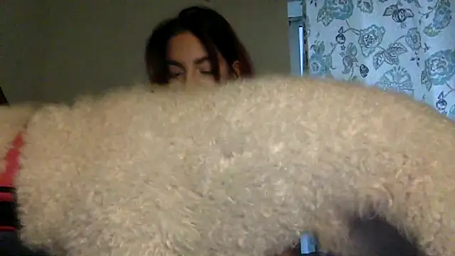Miabrooks2 - play with my pussy all wet