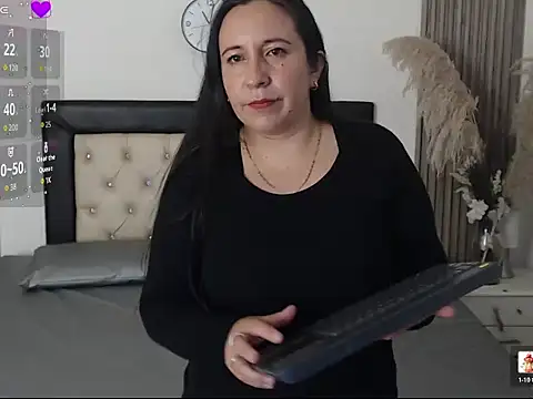 RoxyWilde - job tits