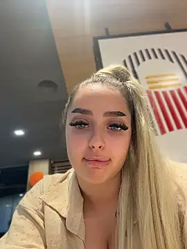 Alicexbzz