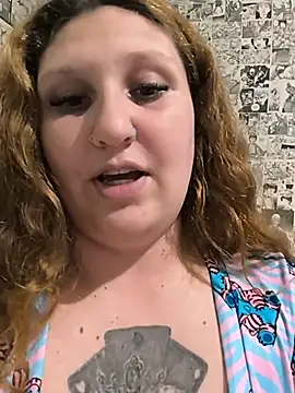 Ruivinha_gsts - peitos de fora ate fim da live
