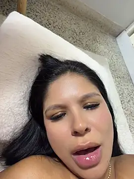 Elara_Luxe - Show squirts 💦