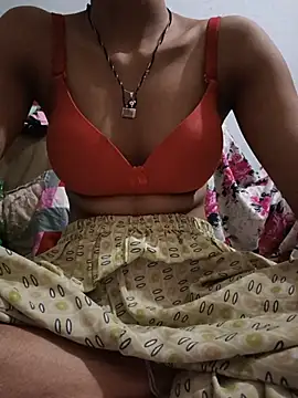 Nandundi - Show pussy in public