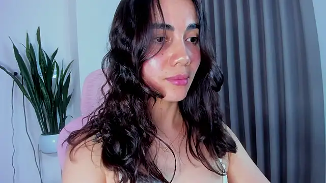 Sara_ospina22 - NAKED AND DANCE