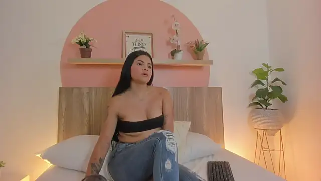 Molly_lovee_ - striptis