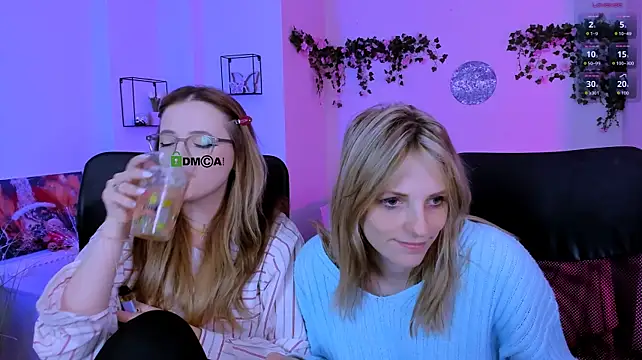 Luna_berryy - show ass