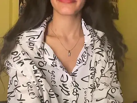 Anaya77 - iPhone 18