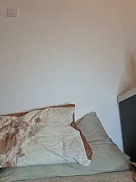 NancyErotic - 5 fingers in my pussy