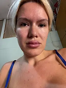 Keylili - naked pussy play