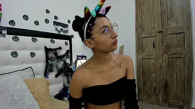 Celeste_71 - spank ass x6