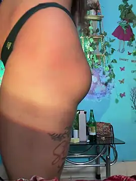 V-Hot-Sweti - Boobs oil msg 🫣🔥