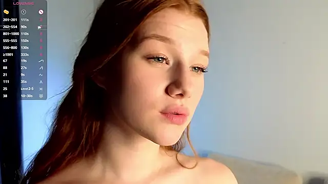 Juuulia_ - topless