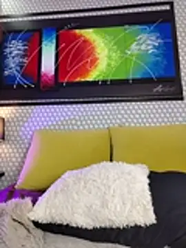 LuzAngie - Finger in ass