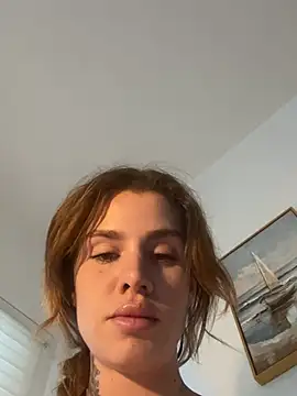EmiliaCatalina - 2 squirt clips💦