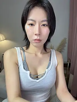 Nanako99 - 小粉插入5分钟