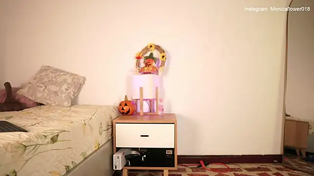 Monicaflowerr - anal dildo