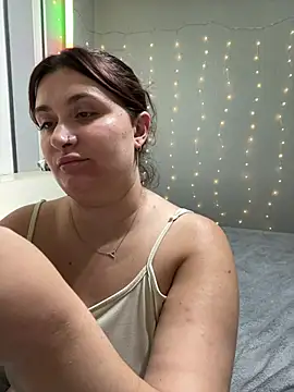 AureTease - Lovense 4K Webcam 2