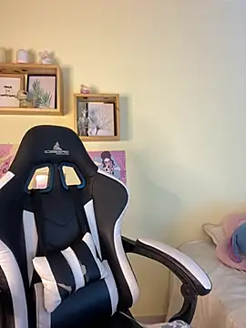 Franchezcaa_ - dildo fuck