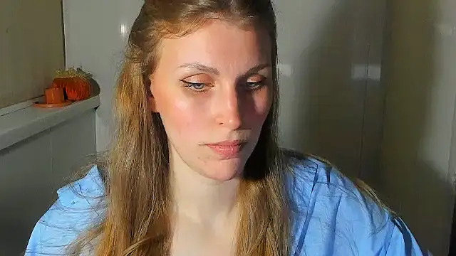 JuliaMuuun's Live XXX Chat