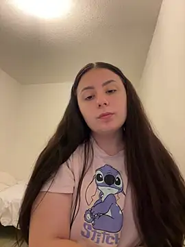 Angela80 - Complètement nue