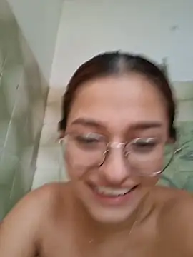 Ary-18 - Domi + masturbation