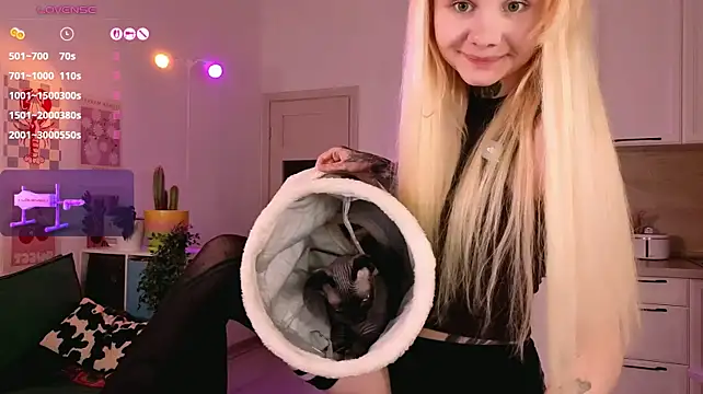 Britney_Lynch - Take off panties