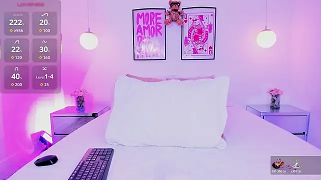 Caaty7 - show ass🍑
