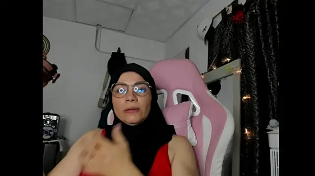 Dalila_kemur - fingers in my pussy
