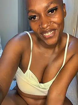 Miss_LaToYa - Sensual dildo masturbation & soft moans