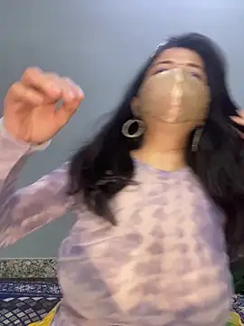 Pari8822 - Boobs suck