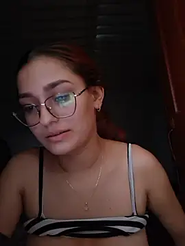 Ary-18 - Domi + masturbation