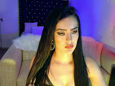 SofiaVoss - worship of latex outfits..