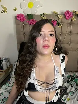 Jullieetta - finger in pussy