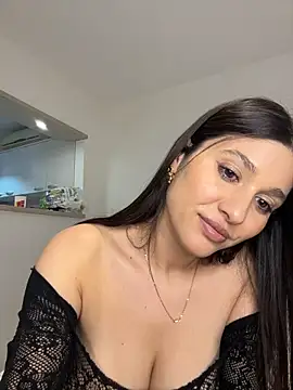 IrisBlues - DoggyPose+RubClit+15Spanks+:gift: