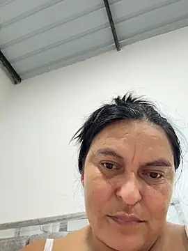 Horny-Mommy-Dirty - Squirt