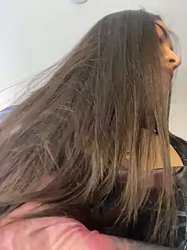 Mayka_sex - Flash tits 🍒+ stick out yogur tongue