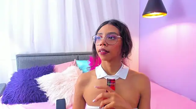 Scarletyler - dildo on boobs + saliva 🥵🔥