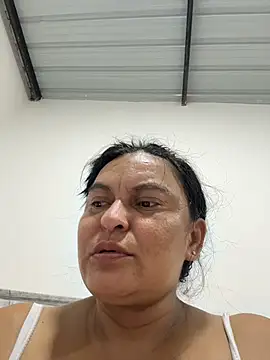 Horny-Mommy-Dirty - Squirt