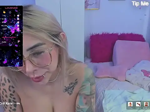 Martina_robertss - Doggy