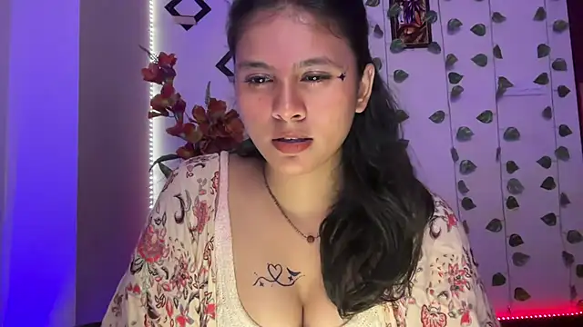 Naira_fit - Bikni shower dance 💃