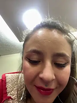 Tatti_ec - flash pussy