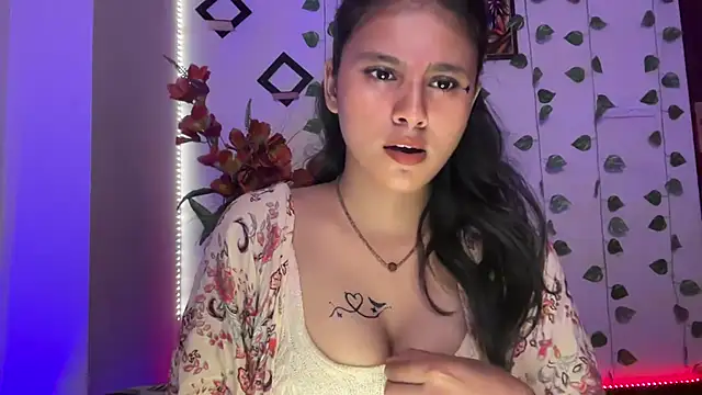 Naira_fit - Bikni shower dance 💃