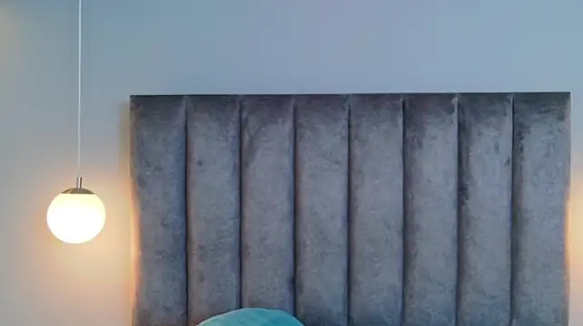 MiiaHot - 🍭I'LL SUCK YOUR DICK LIKE A LOLLIPOP🍭