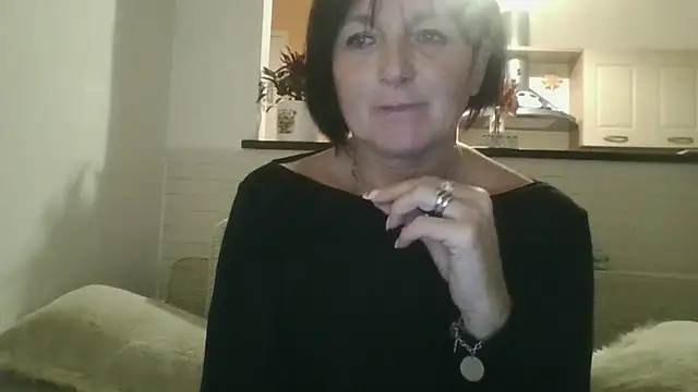 Dark_moon- - godo con voi e squirt