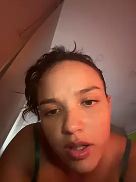 MisFrekcles_ - finger in my pussy