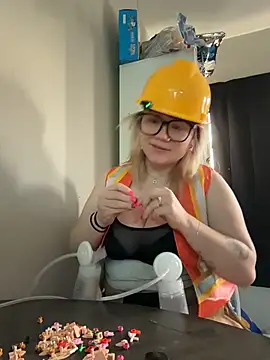Cutiepiespanks - Tease Ass With New Dildo👀