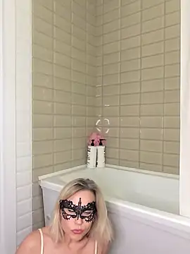 Elle_Milfa - Ride on dildo
