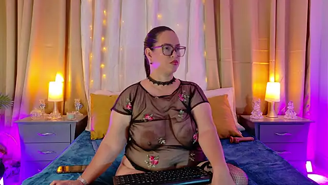 Talivega - show tits 🍒🔥
