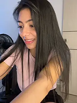 Liissa_cute_ - show pussy + dildo